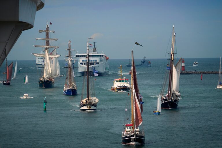 Zubringertörn zur Hanse Sail nach Warnemünde